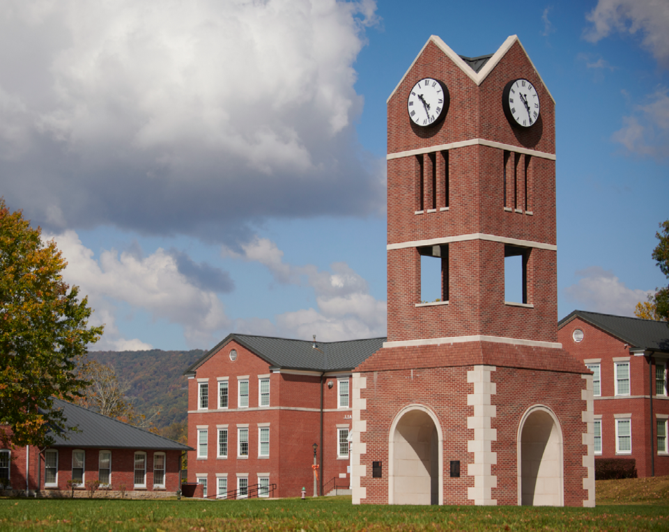 A picture of a clock tower on the LMU campus.